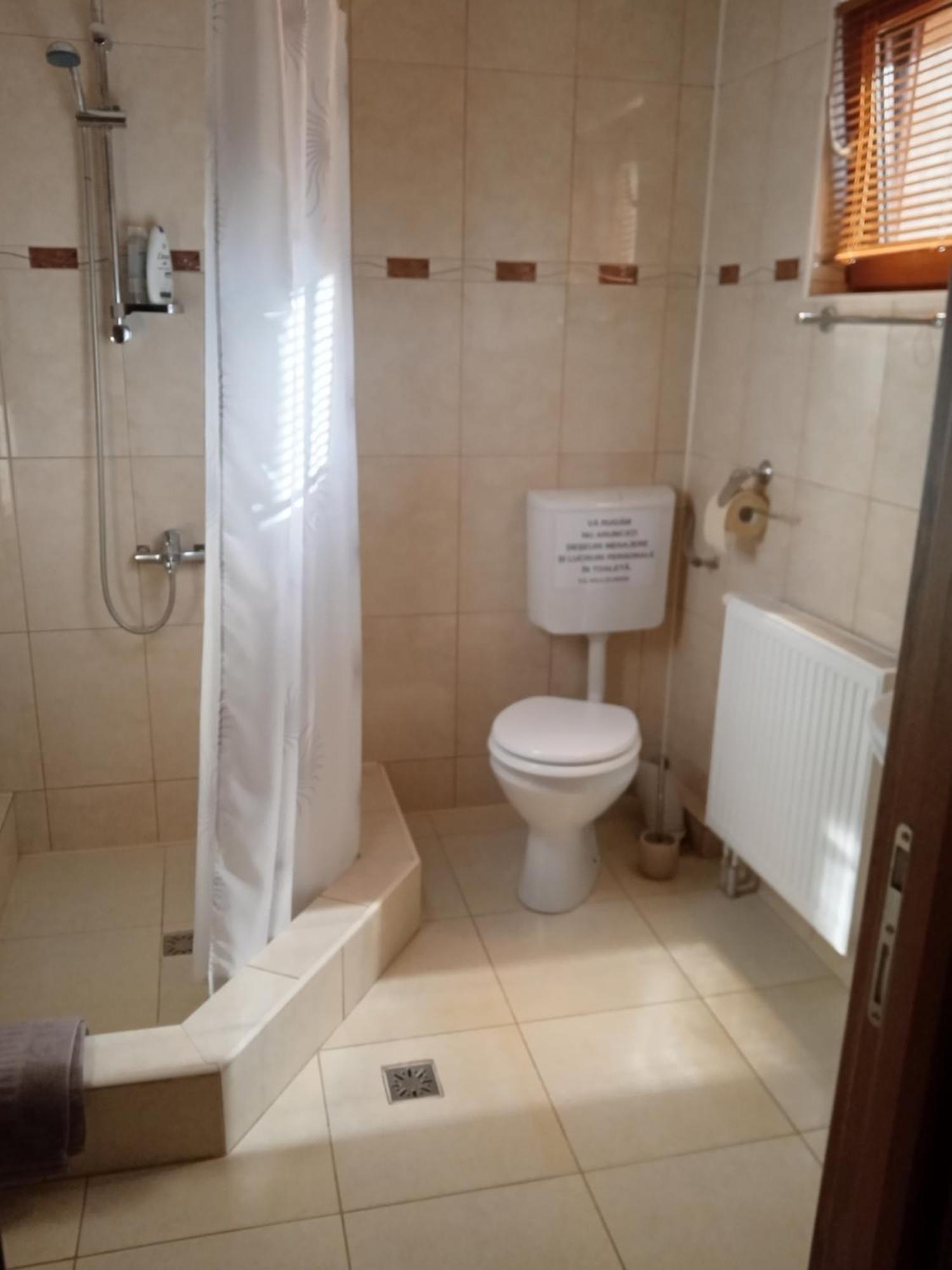 Casa Bobo Dubova Villa Kültér fotó